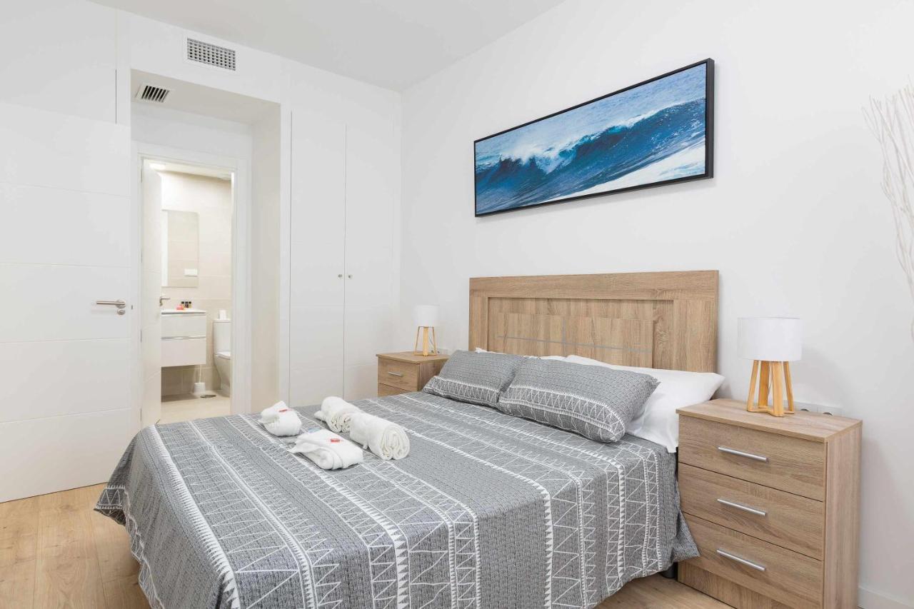 Cosmopolitan Apt & Malaga Beach Экстерьер фото