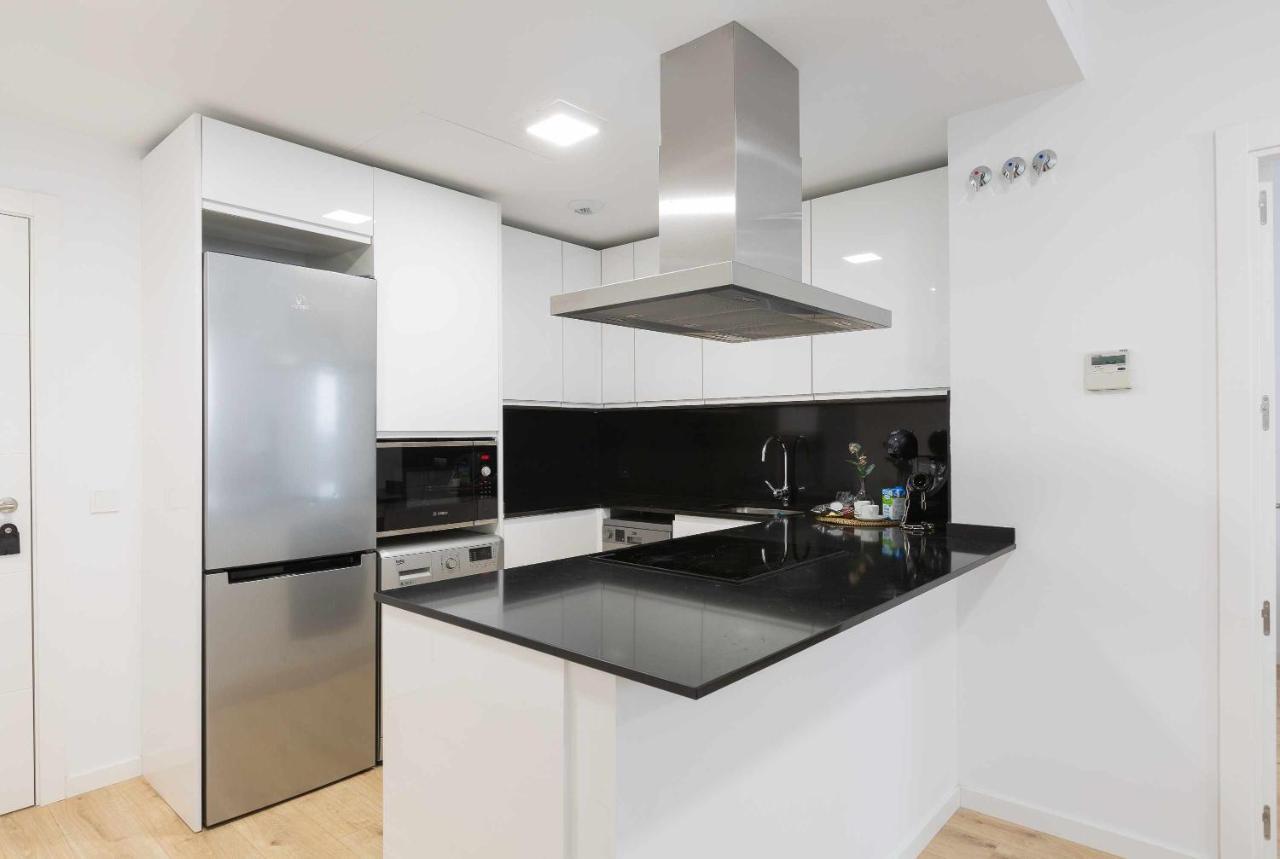 Cosmopolitan Apt & Malaga Beach Экстерьер фото